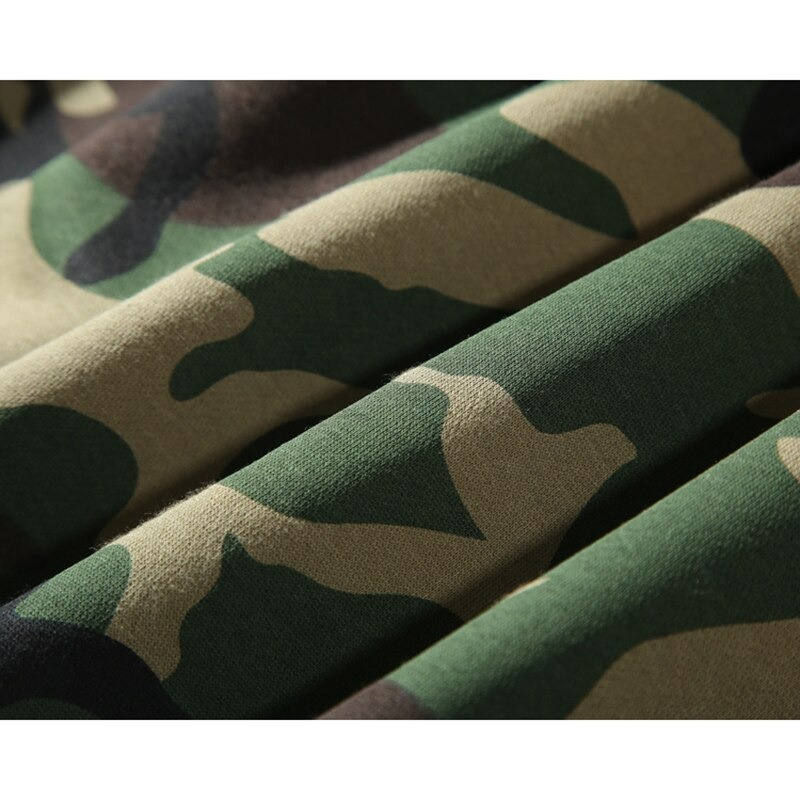 Mens hoodies camo print pullover with kangaroo pocket