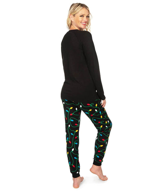 Christmas pajamas for women with long sleeve top and jogger pants