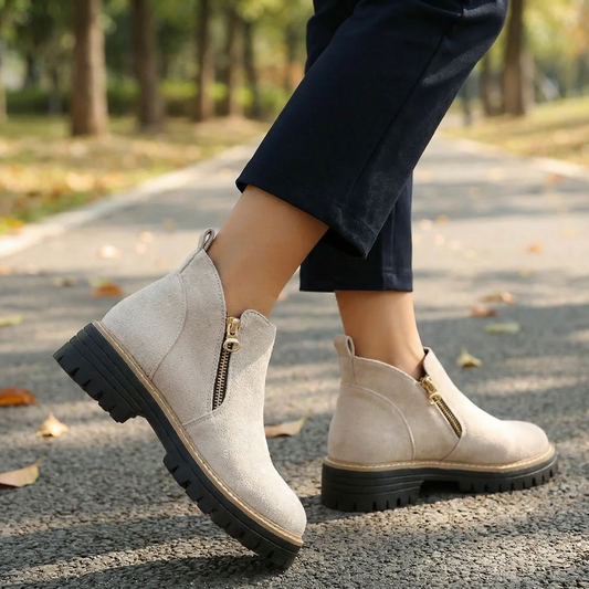 Chelsea boots for women with side zip, round toe and back pull tab