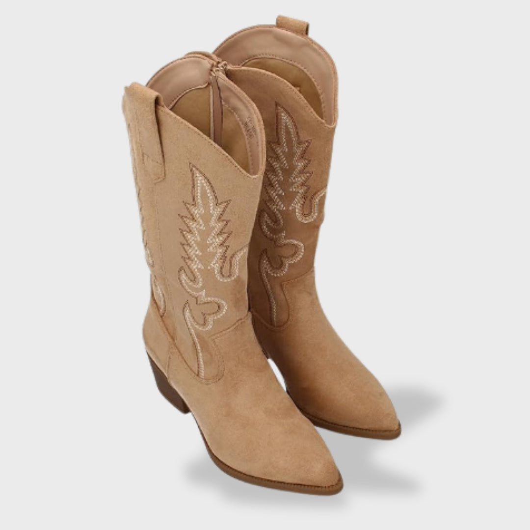 Cowboy boots for women with western embroidery and block heel