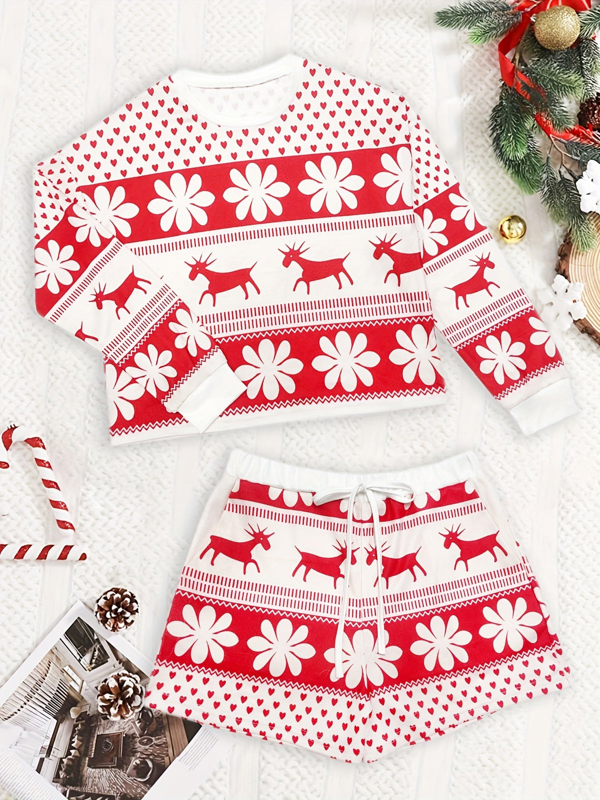 Christmas pajamas for women, long sleeve reindeer print top and shorts set