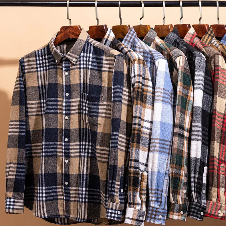 Flannel shirt for men with button down collar, chest pocket and tailored fit