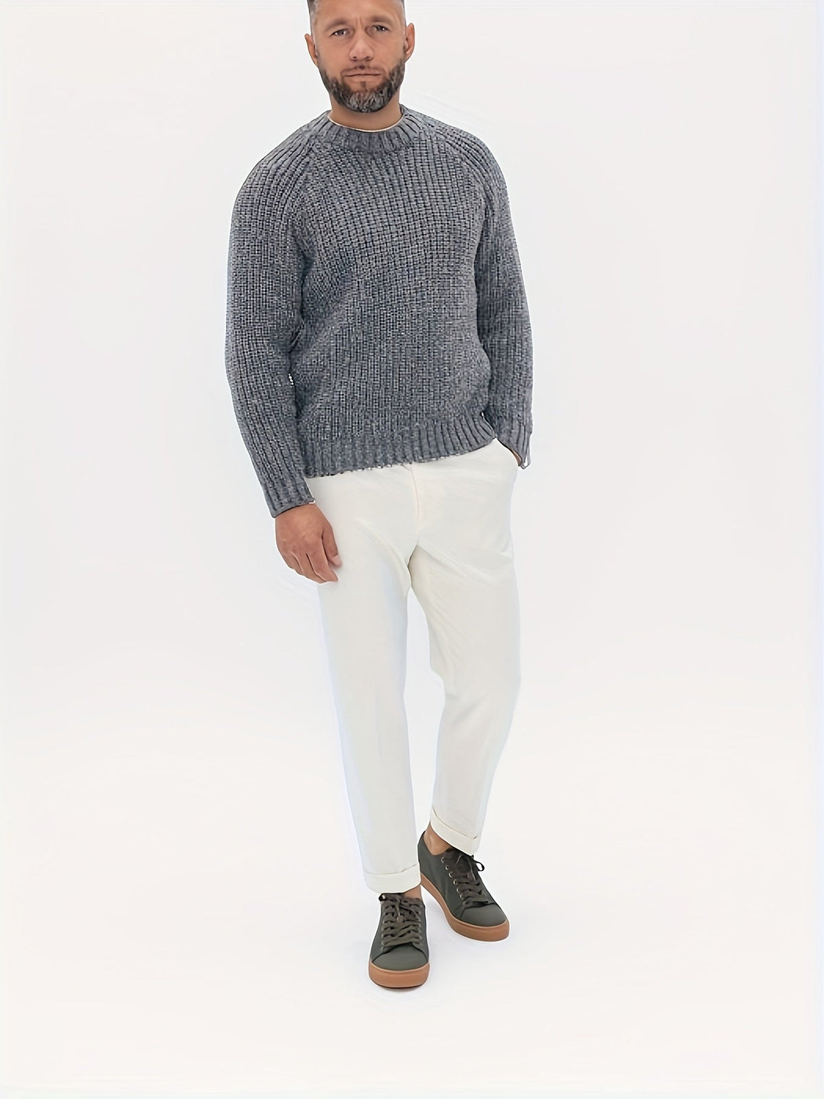 Crew neck sweater for men, ribbed knit pullover with raglan sleeves
