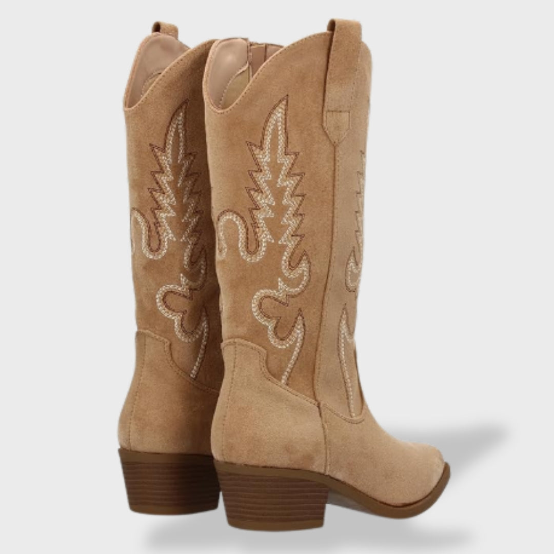 Cowboy boots for women with western embroidery and block heel