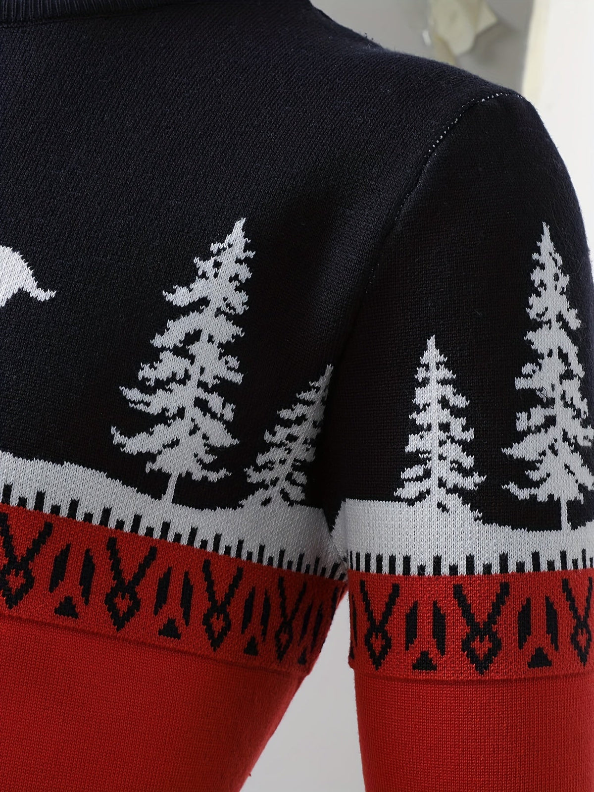 Ugly Christmas sweater for men with reindeer pattern and crew neck