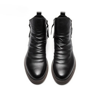 Men's boots with side zip, round toe and block heel