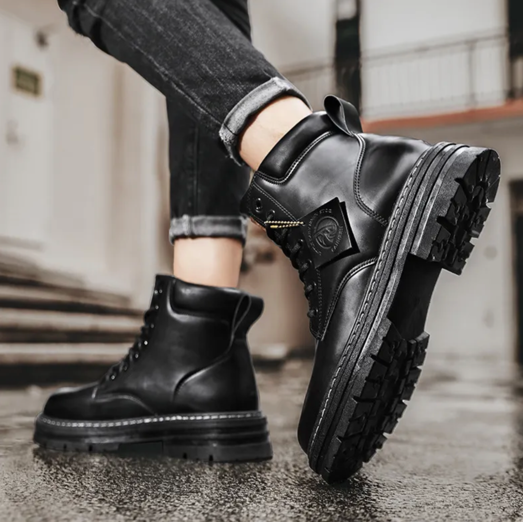 Men's boots with ankle high lace up front and chunky lug sole
