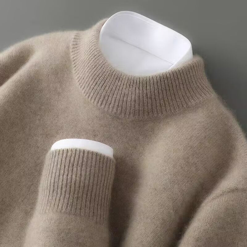 Crew neck sweater for men with ribbed trim and long sleeves