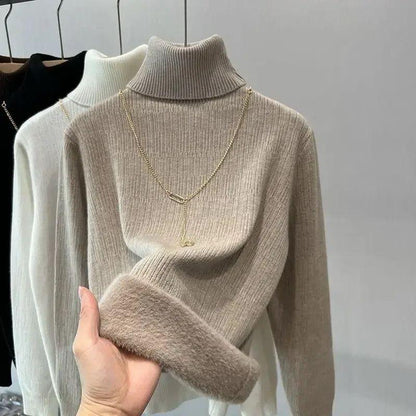Women's sweaters, ribbed turtleneck with fleece lining and chain detail