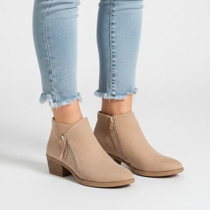 Chelsea boots for women with block heel and side zip
