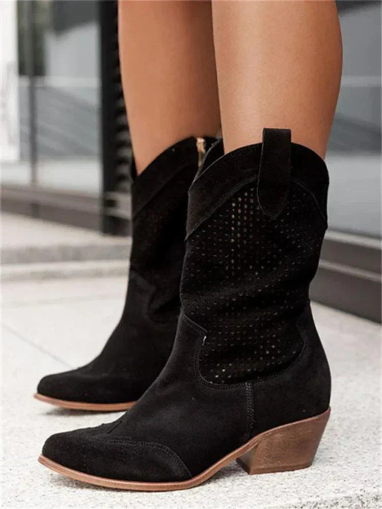 Cowboy boots for women with perforated detail and block heel
