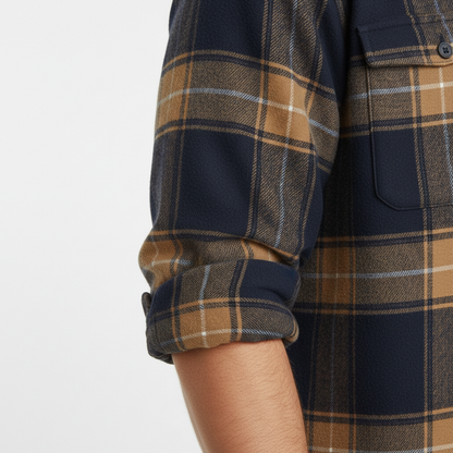 Flannel shirt for men with button down collar, chest pocket and tailored fit