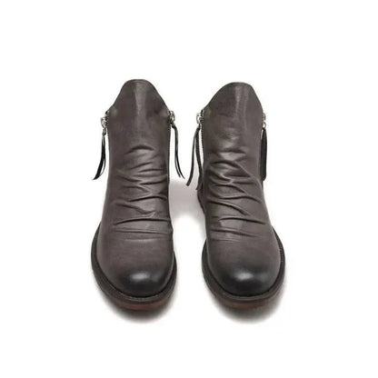 Men's boots with side zip, round toe and block heel
