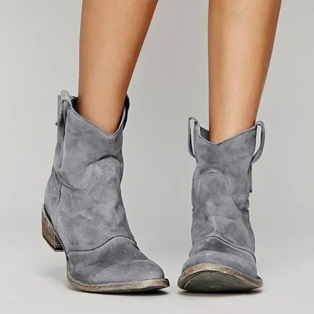 Ankle cowboy boots for women with pull tabs, pointed toe and low block heel