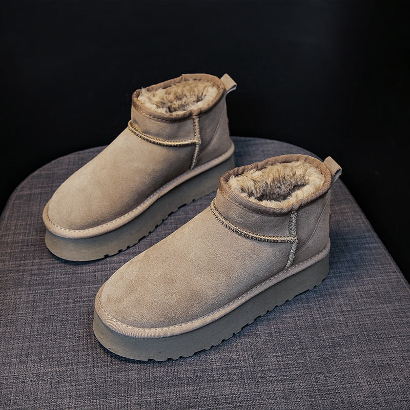 Snow boots for women, slip-on platform ankle boots with thick sole