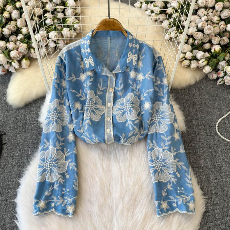 Embroidered shirts for women with scalloped hem, bow collar details and relaxed fit