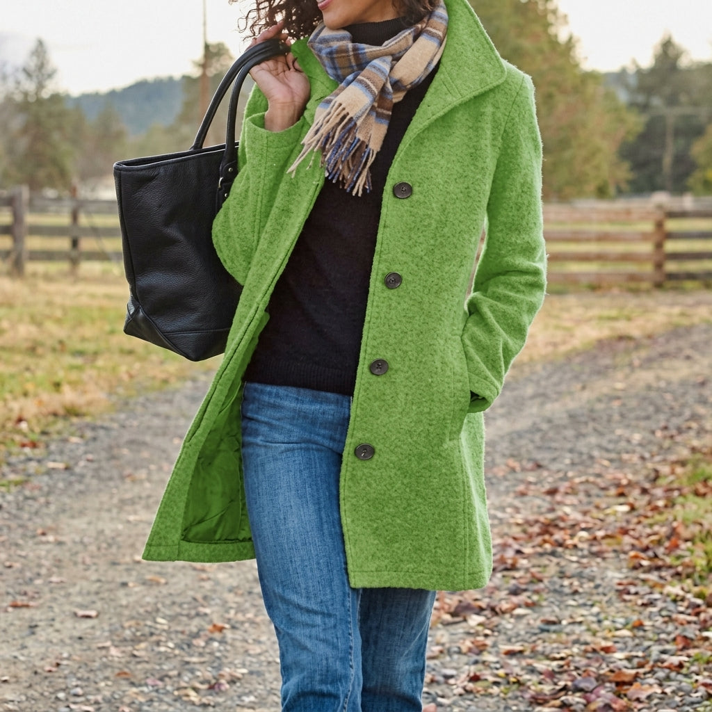 Single breasted coat for women with collar and button front