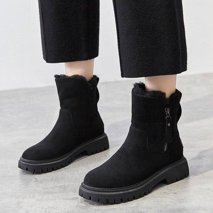 Women's winter boots with side zip and chunky platform sole