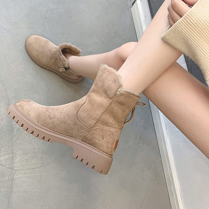 Women's winter boots with side zip and chunky platform sole