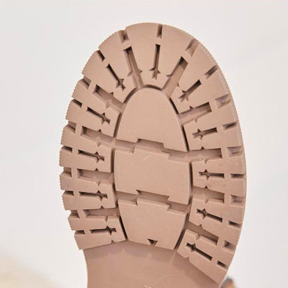 Women's winter boots with side zip and chunky platform sole
