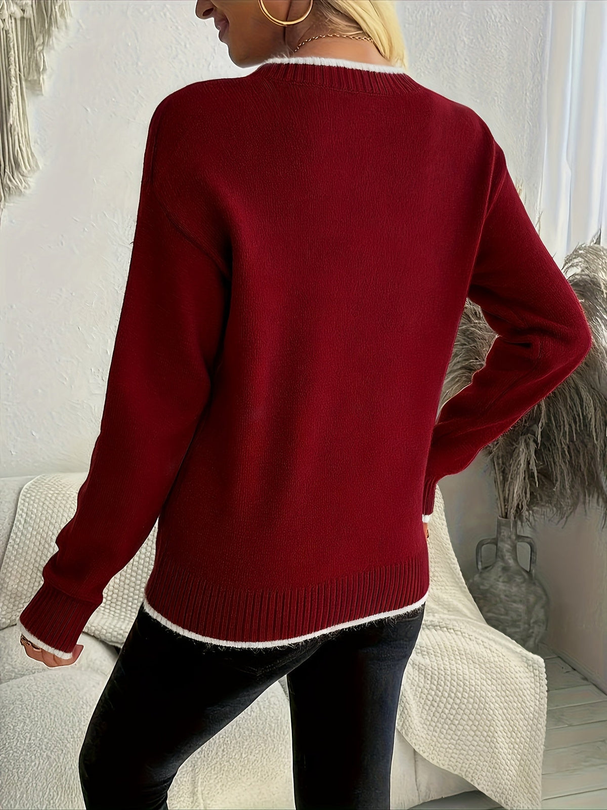 Womens Christmas sweater with snowflake pattern, ribbed cuffs and hem, drop shoulder