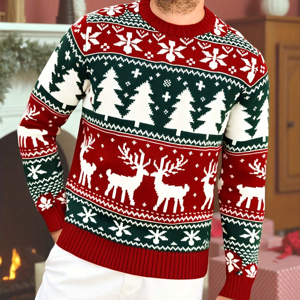 Men's ugly christmas sweater with crew neck and reindeer pattern