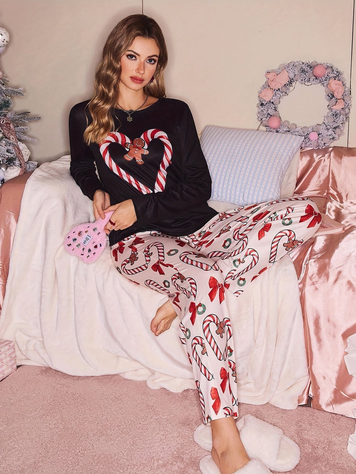 Christmas pajamas for women, two piece set with long sleeve top and pants