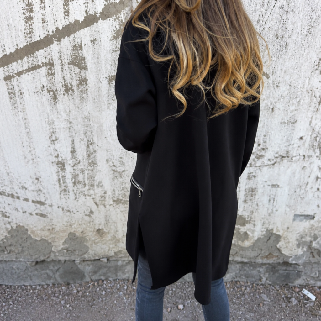 Longline zip up hoodies for women with zip pockets and side slits
