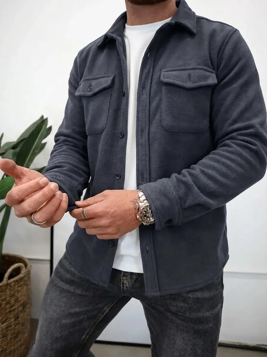 Long sleeve button up shirts for men with chest flap pockets
