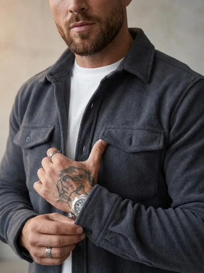 Long sleeve button up shirts for men with chest flap pockets