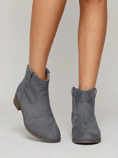 Chelsea boots for women with block heel and western stitching