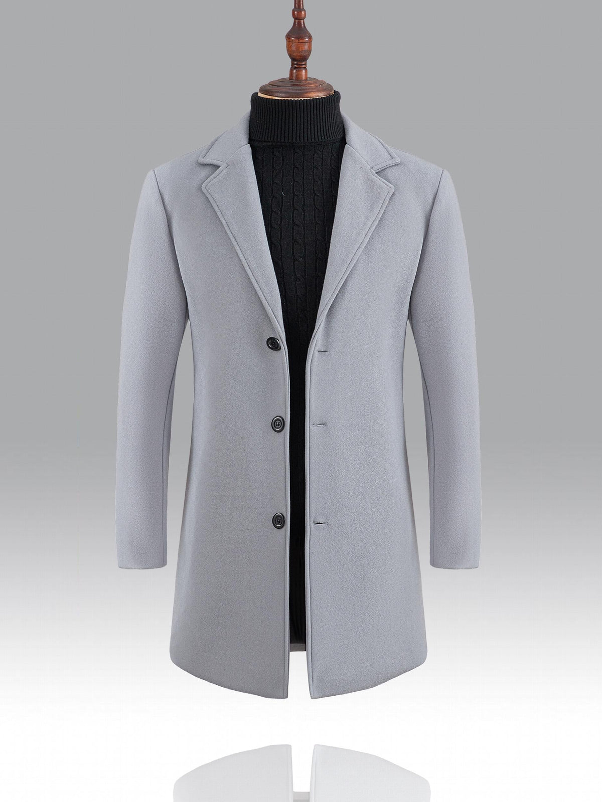 Single breasted coat for men with lapel collar and mid length fit