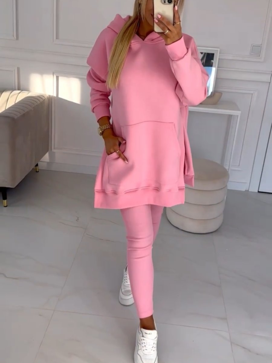 Hoodies and leggings set for women with kangaroo pocket and side slits