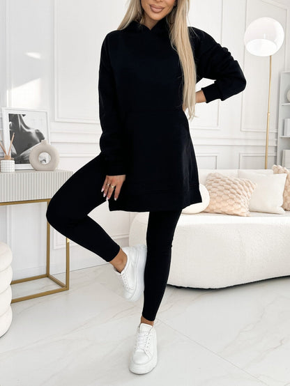 Hoodies and leggings set for women with kangaroo pocket and side slits