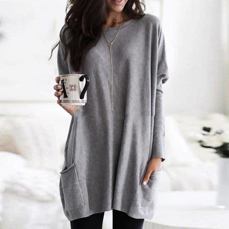 Sweater dress for women with front patch pockets, oversized fit and crew neck