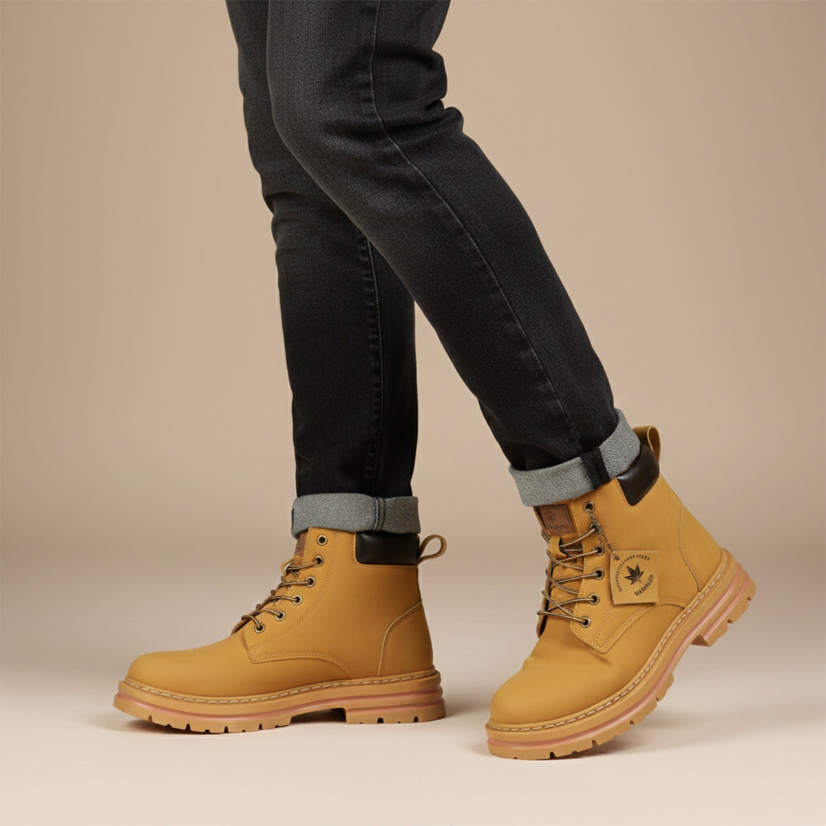Men's boots with chunky lug sole, lace up ankle work boots