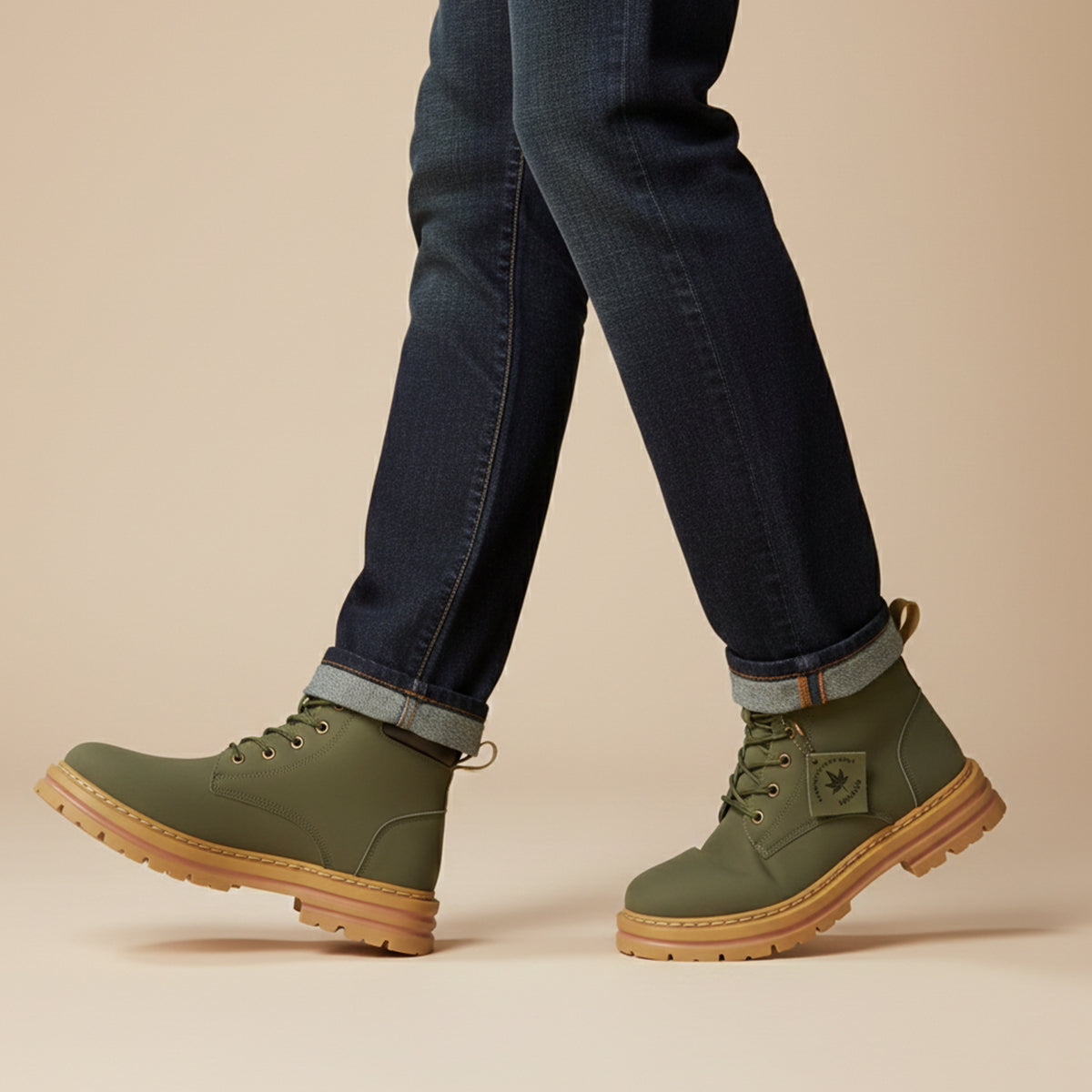Men's boots with chunky lug sole, lace up ankle work boots